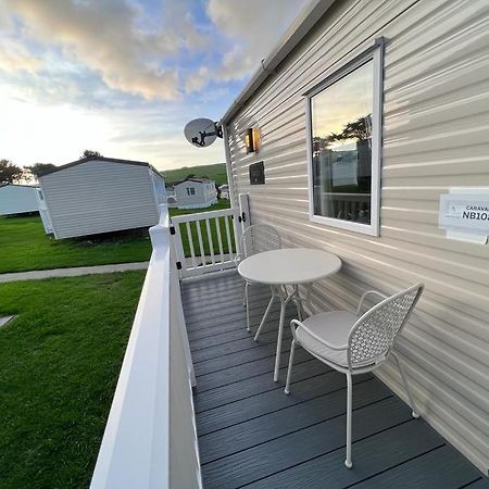 Newquay Bay Resort - Spacious - Sleeps 6 - Close To Porth Beach Екстериор снимка