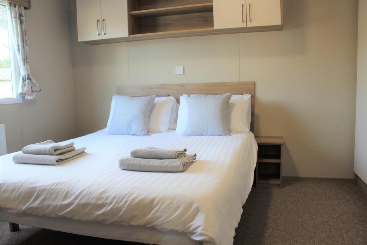 Newquay Bay Resort - Spacious - Sleeps 6 - Close To Porth Beach Екстериор снимка