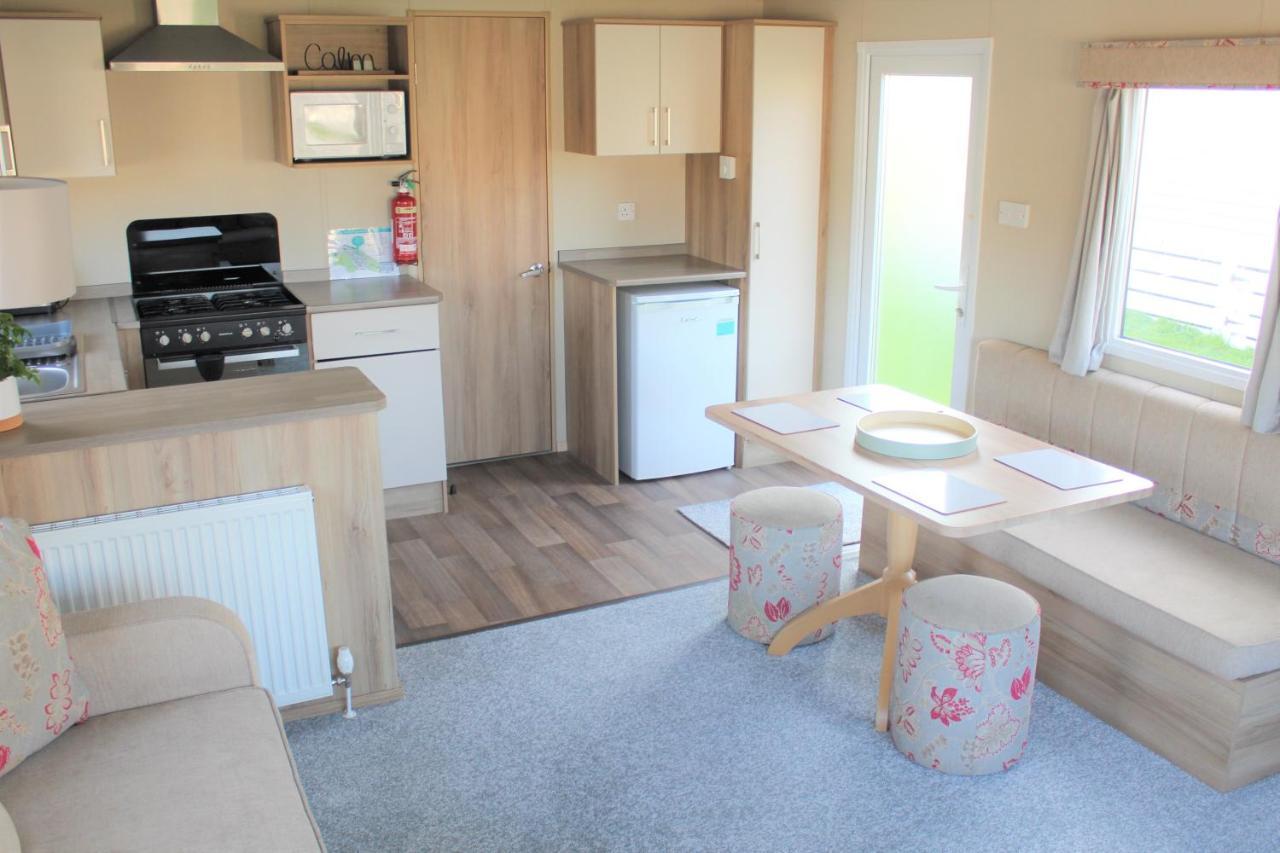 Newquay Bay Resort - Spacious - Sleeps 6 - Close To Porth Beach Екстериор снимка