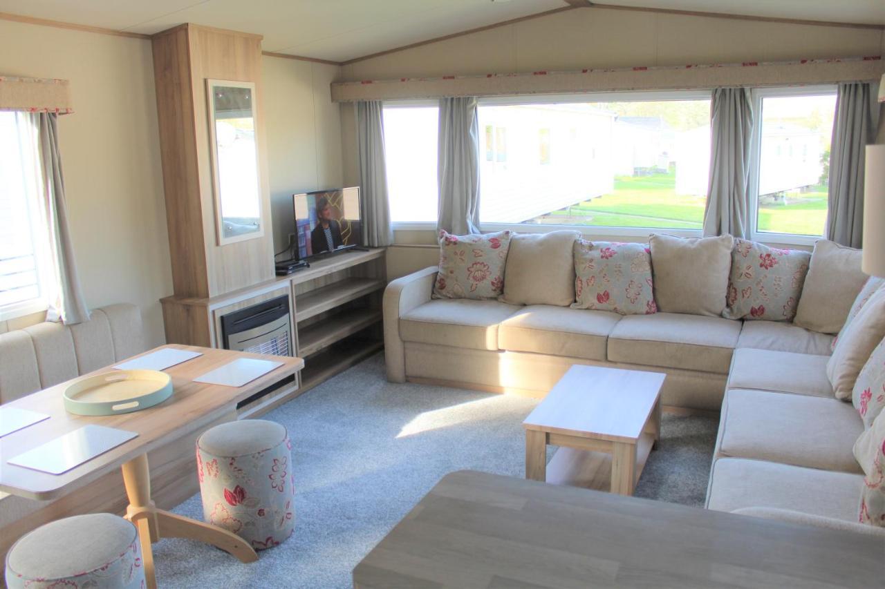 Newquay Bay Resort - Spacious - Sleeps 6 - Close To Porth Beach Екстериор снимка