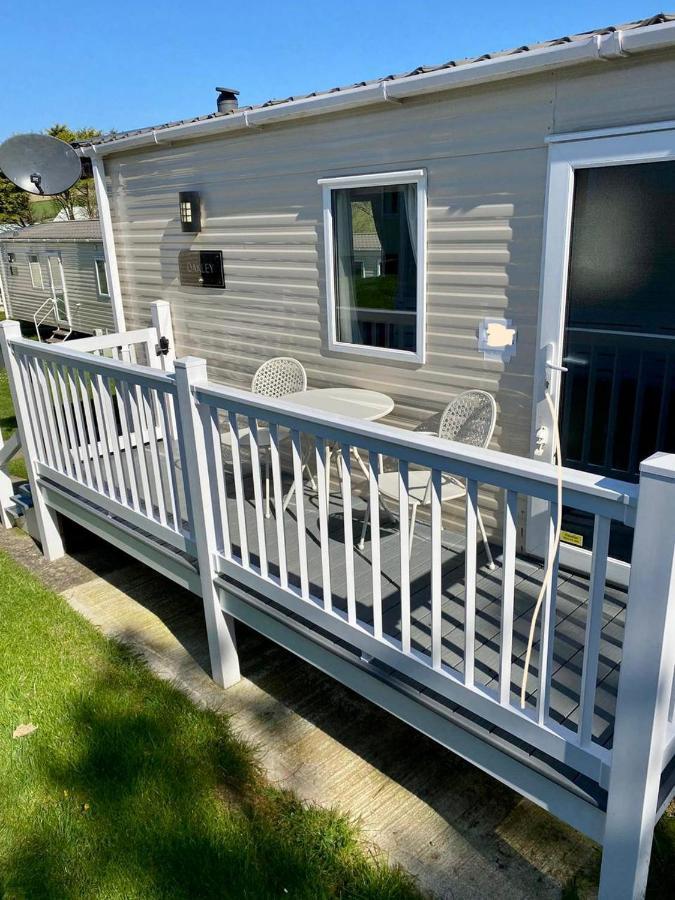 Newquay Bay Resort - Spacious - Sleeps 6 - Close To Porth Beach Екстериор снимка